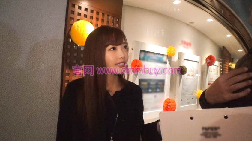 番号300MIUM-177,欲求不满24岁美少女