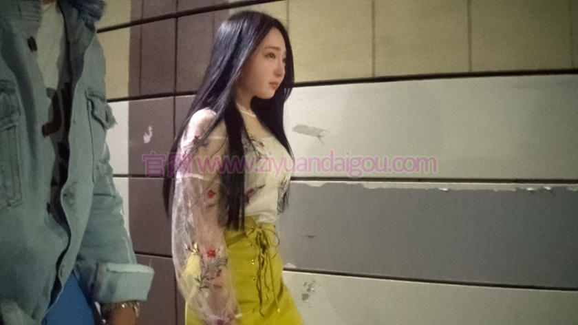 系列番号300MIUM-248,出身の美人奥様