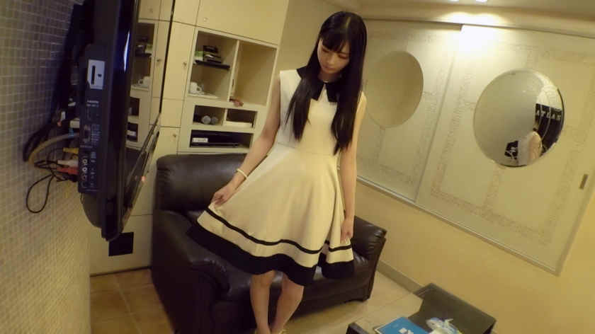 SIRO-3960酷酷系美少女20岁的