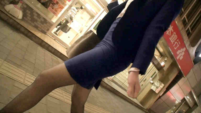 200GANA-2271新宿搭讪的黑丝OL