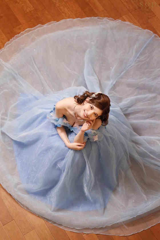 107STARS-457丝袜美腿ローレン花恋