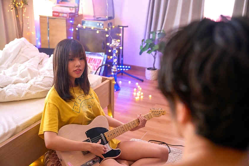 572DRDZ-001新井リマ