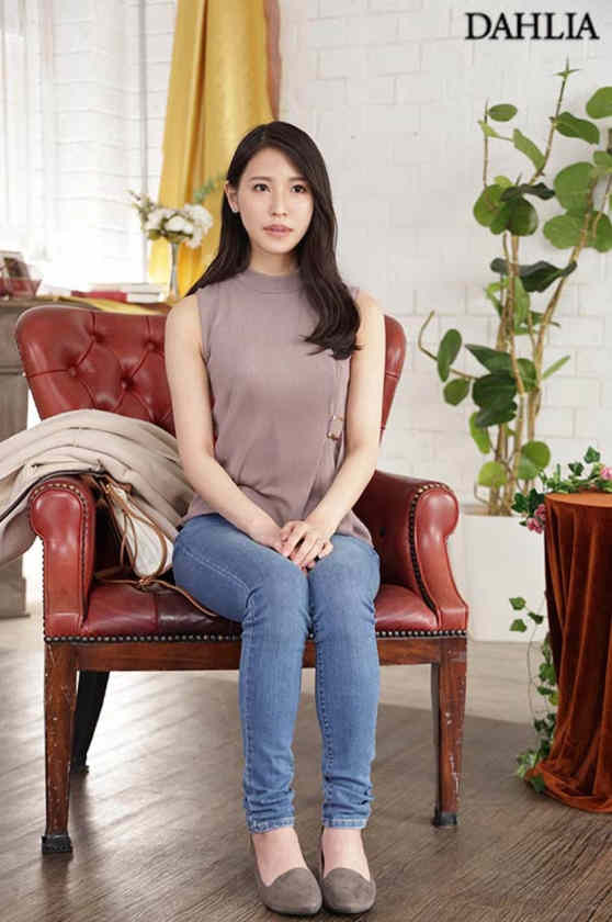 513DLDSS-083丝袜美腿橘京花