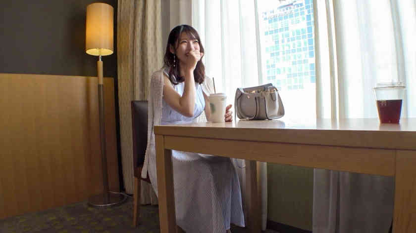 200GANA-2774涩谷搭讪的肉丝姐姐