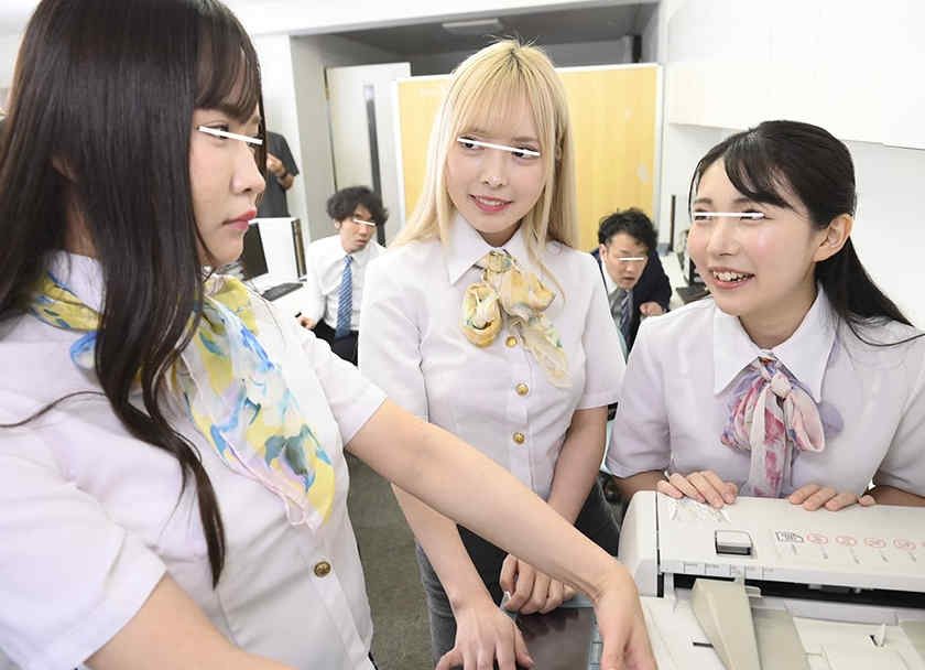 136SW-932黑丝袜美腿OL