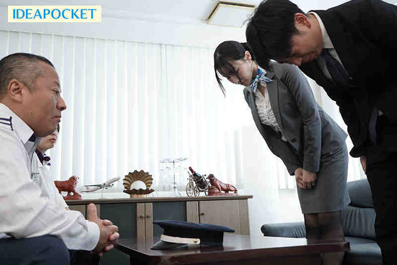 ipzz00777黑丝美腿OL